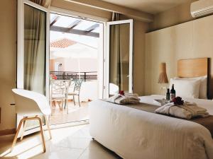 Alexandra Beach Hotel