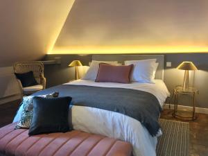 B&B / Chambres d'hotes VILLA DU CEDRE Honfleur : photos des chambres