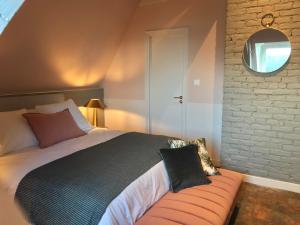 B&B / Chambres d'hotes VILLA DU CEDRE Honfleur : photos des chambres