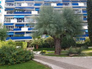 Appartements charmant studio a 100 m de la mer : photos des chambres