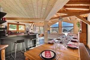 Chalets CHALET INDIVIDUEL -SAUNA - WIFI- SAINT JEAN D'AULPS - 14 PERSONNES - CHALET COFFY : photos des chambres