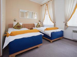 Angel Town Hall Apartments