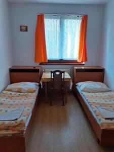 Ubytovňa a penzión Tavros