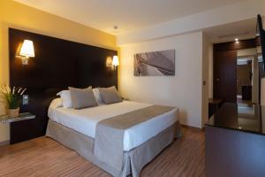 Family Room (2 Adults + 1 Child) room in Nautic Hotel & Spa