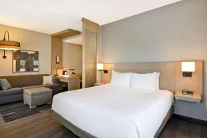 Hyatt Place Fresno - 弗雷斯诺