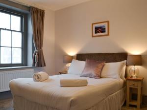 Grosvenor House APT 3