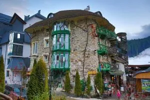 Грибова хата - 帕利亚尼西亚