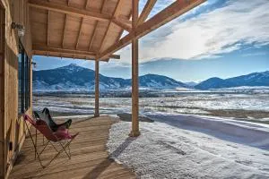 Secluded Paradise Valley Retreat with Stunning Views - 利文斯顿