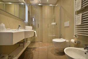 Triple Room with Veranda room in Hotel Bernina