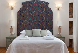 Acropolis TownHouseCo Suites