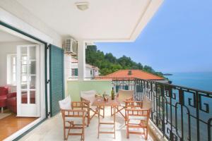 Sveti Stefan Beach Apartment