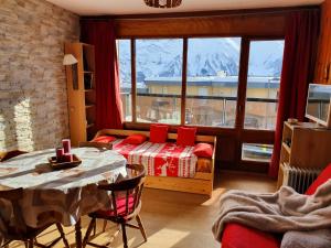 Studio Queyrelet 1 pied des pistes avec balcon & vue 2-4 personnes