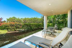 Superior Apartment room in Ho'olei Ocean View Rooms by Coldwell Banker Island Vacations
