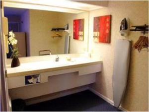 BridgePoint Inn Daly City