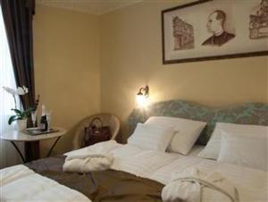 Barokk Hotel Promenád