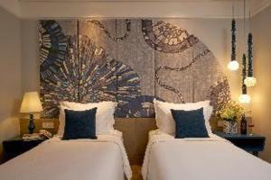 Sofiana My Khe Hotel & Spa - Rooftop Pool Bar - Free Draught Beer and 20 minute Spa per Room