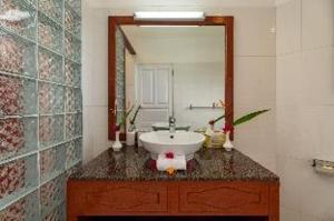 Glacis Heights Villa