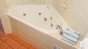 Spa Haven 17B Ocean View