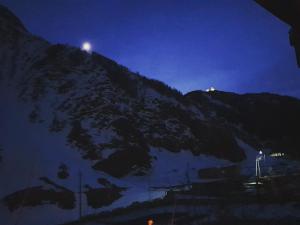 Red Stone Guest House