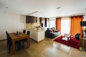 Baia Residence 3 - Holiday Apartments - By SCH