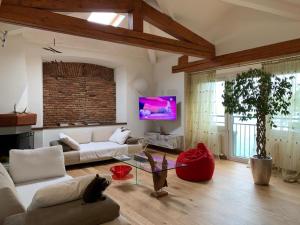 Appartement The Cherry Garden House Loft Lusso Brunate Italien