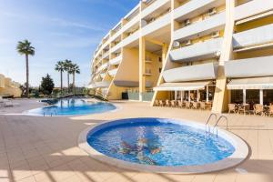 IM On Meia Praia Terrasse