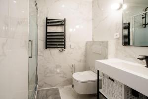 SUITE SARTRE : au cœur de la Rive Gauche, neuf, design, 24 personnes