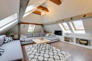 Wood Loft Apartment