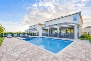 Three-Bedroom House room in South Facing Pool Luxurious Encore Villa villa