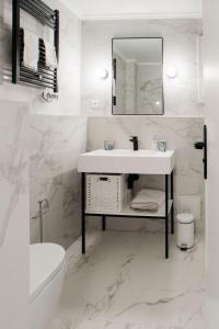 SUITE DESNOS : au cœur de la Rive Gauche, neuf, design, 2 personnes