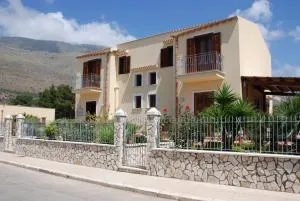 Aurora Castelluzzo - Castelluzzo