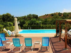 Talu Camera I Villa Sleeps 8 Pool WiFi Brucoli Itaalia