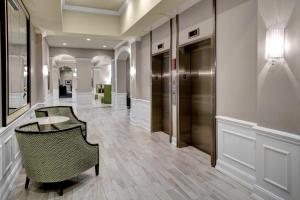 Holiday Inn Savannah Historic District by IHG