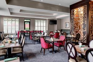 Holiday Inn Savannah Historic District by IHG