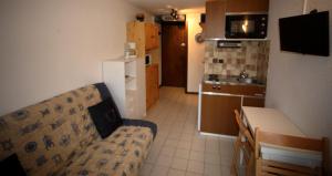 Appartements EA031 - Studette proche centre des Carroz : photos des chambres