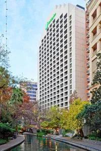 Holiday Inn San Antonio-Riverwalk by IHG