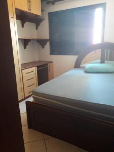 Apto PROX PRAIA 2 VAGAS GARAGEM, CHURRASQUEIRA SACADA, 3 DORM-GUILHERMINA