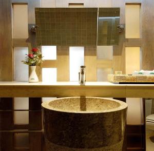 The Royal Paradise Hotel & Spa