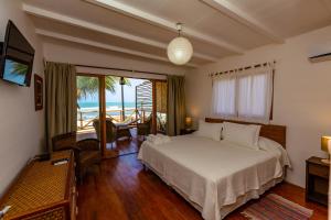 Hotel Punta Camarón Bungalows & Suites