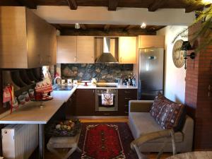 Ξενώνας Φιλοξενία 1 & 2