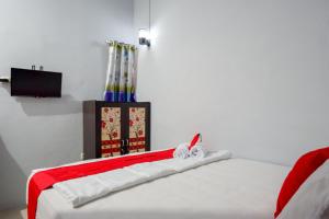 RedDoorz @ Hotel Grand Aulia Majene