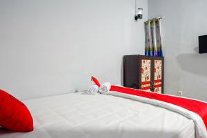 RedDoorz @ Hotel Grand Aulia Majene