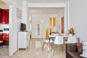 GuestHost - Toc-Toc Apartment a 10 min dallOspedale Maria Vittoria
