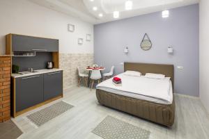 BV Apartments Black and White