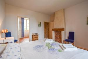 Hotels Domaine d'Essendieras : photos des chambres