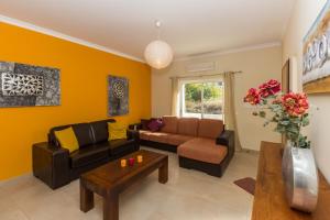 Villa Amoreira by ALGARVEMANTA