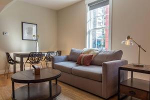Apartment - Ground Floor room in Abode Philadelphia - Rittenhouse Square Locust St