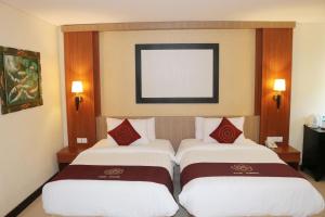 Puri Saron Hotel Baruna Beach Lovina