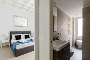 A World Aparts - 61 Margutta