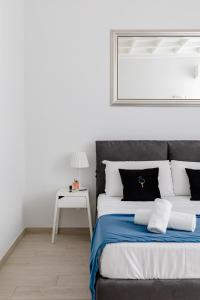 A World Aparts - 61 Margutta